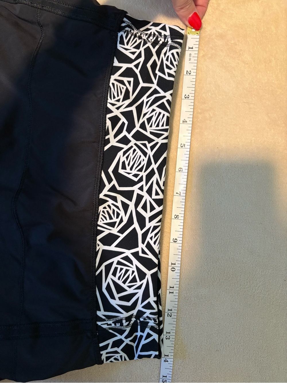 Lululemon Pace Rival skort Size 4 Black Tennis Running Skirt Shorts - Picture 6 of 6